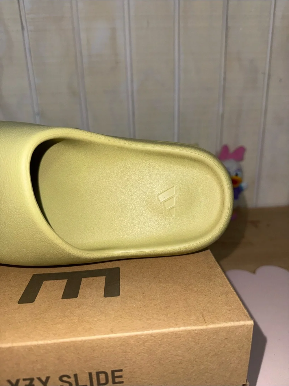 adidas Yeezy Slide - Olive Green